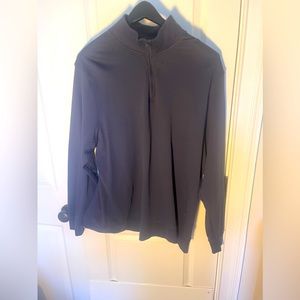 Mens navy blue Vineyard Vines 1/4 zip pullover.